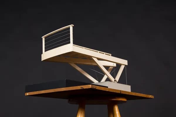 Choosing the Right Turntable Stand: A Practical Guide for Vinyl Enthusiasts Cover