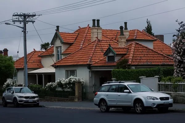 Beyond the Trunk: Why Car Roof Toppers Are a Smart Upgrade for Modern Travel Cover